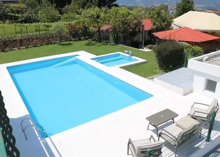 Solar Laranjeiras 2* Vale de Cambra