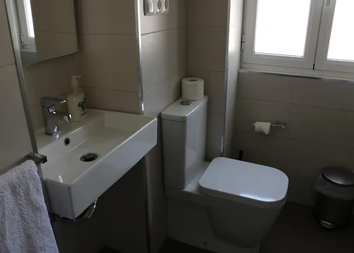 Solar Laranjeiras 2*